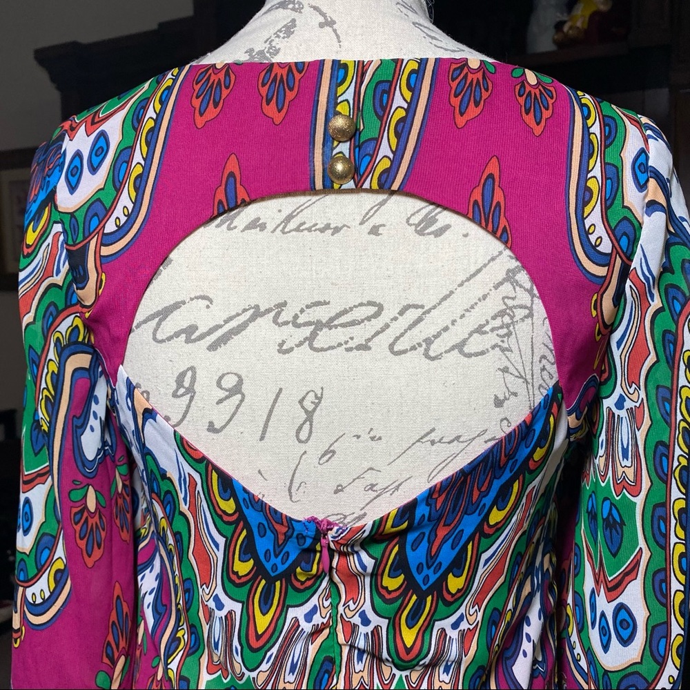 HELLO MISS Women’s Flare Long Sleeve Cut Out Back Botanical Print Dress Size S/M - Picture 3 of 5
